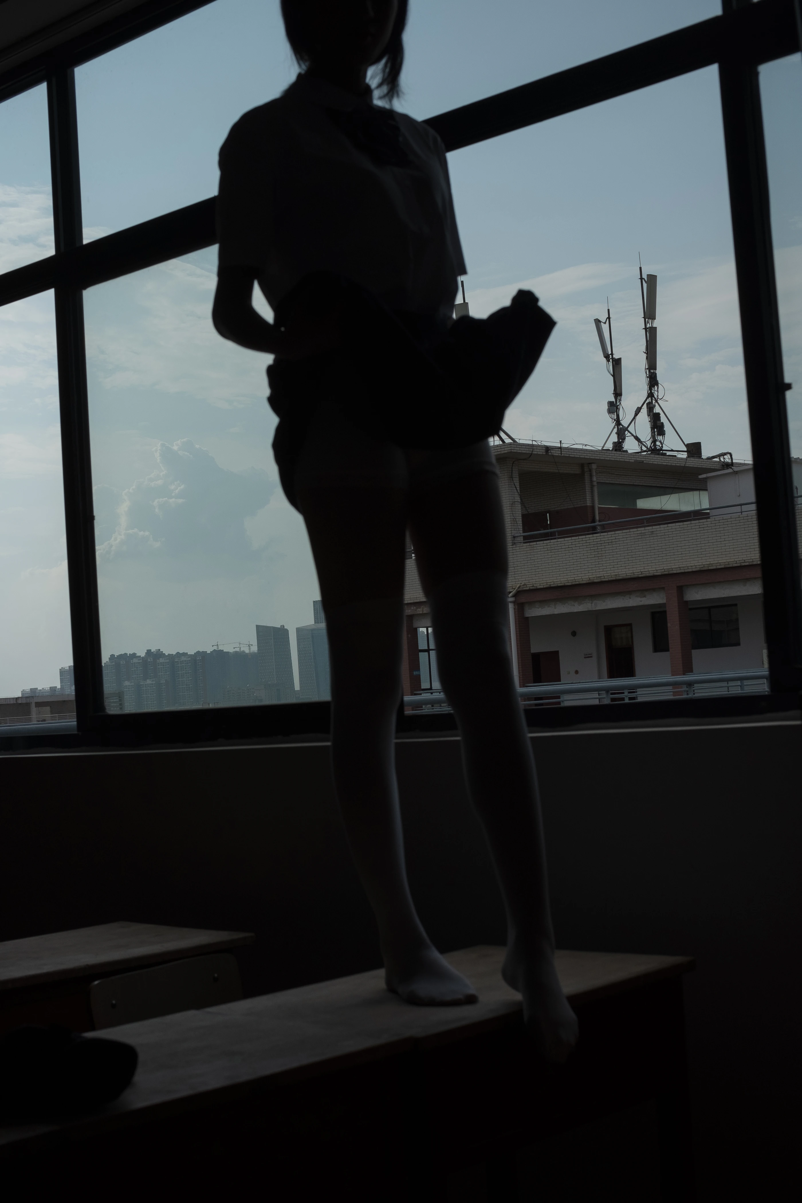 森萝财团 [BETA-022] 教室里的JK白丝少女 [66P]插图5